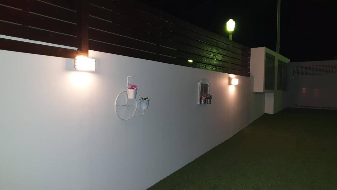Ferienwohnung Blue - Comfy Center Rodos Asgourou Exterior foto